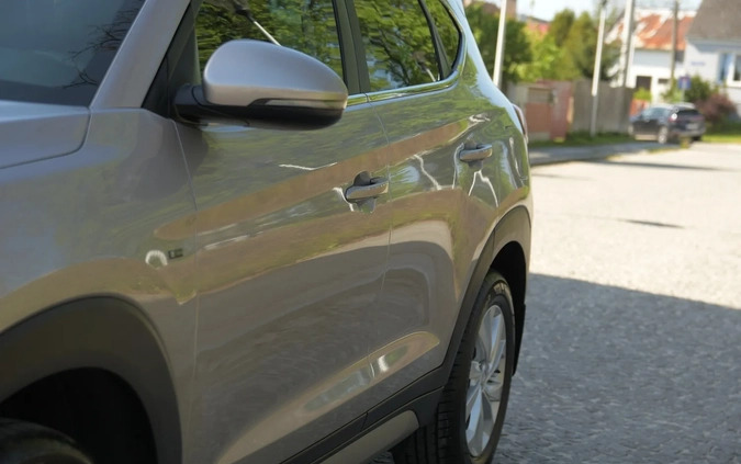Hyundai Tucson cena 86700 przebieg: 96000, rok produkcji 2019 z Kielce małe 596